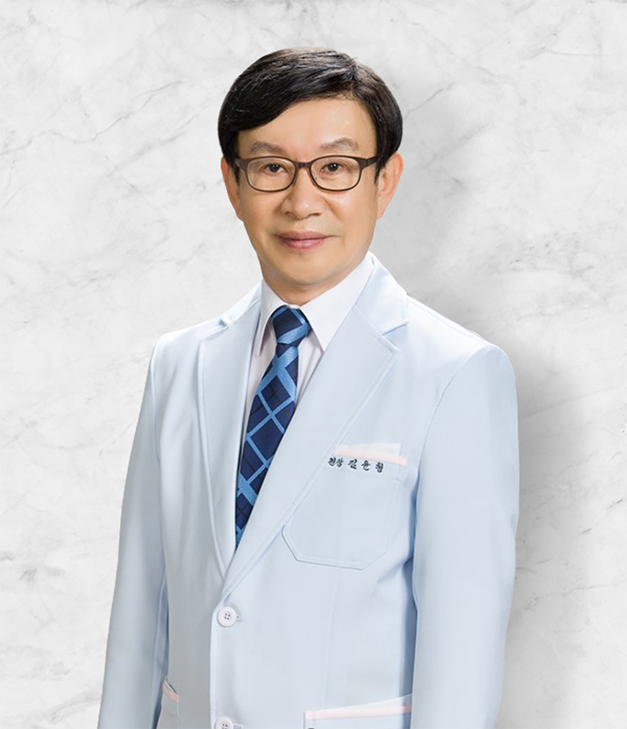 Dr. Kim Yoon-Hyung - Hospital Director